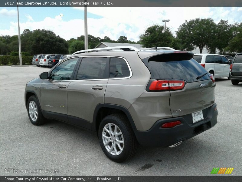Light Brownstone Pearl / Black 2017 Jeep Cherokee Latitude