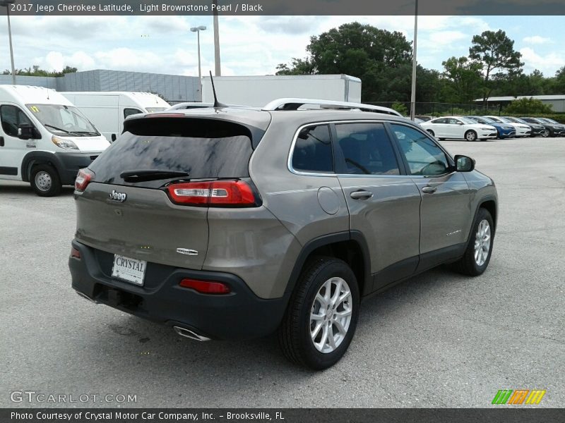 Light Brownstone Pearl / Black 2017 Jeep Cherokee Latitude
