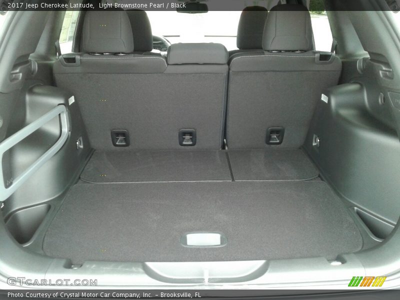 Light Brownstone Pearl / Black 2017 Jeep Cherokee Latitude