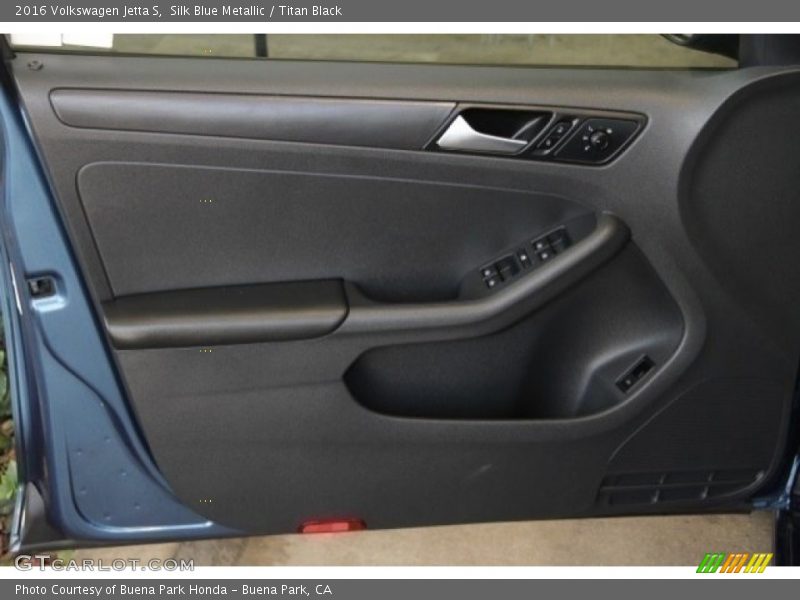 Silk Blue Metallic / Titan Black 2016 Volkswagen Jetta S