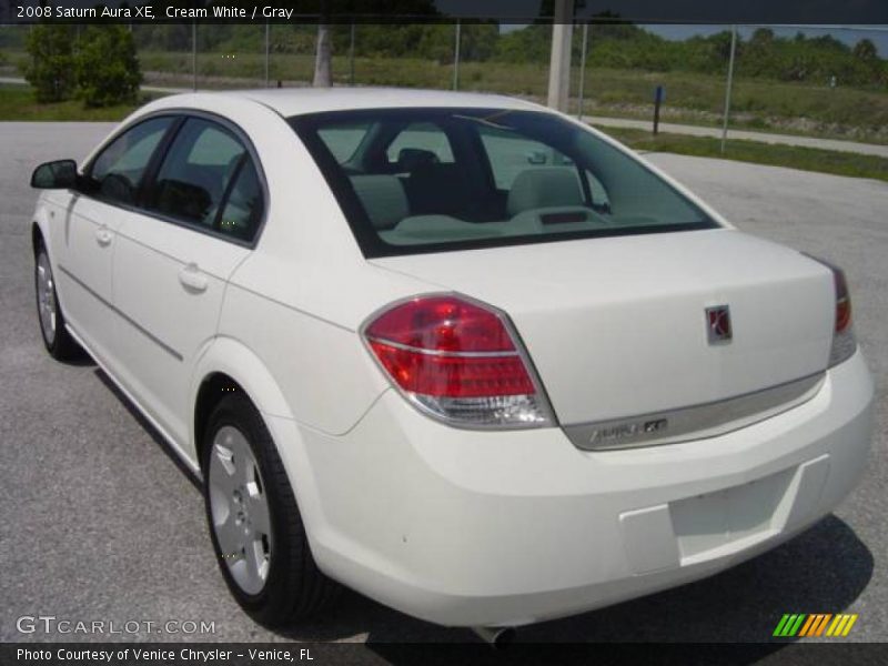 Cream White / Gray 2008 Saturn Aura XE