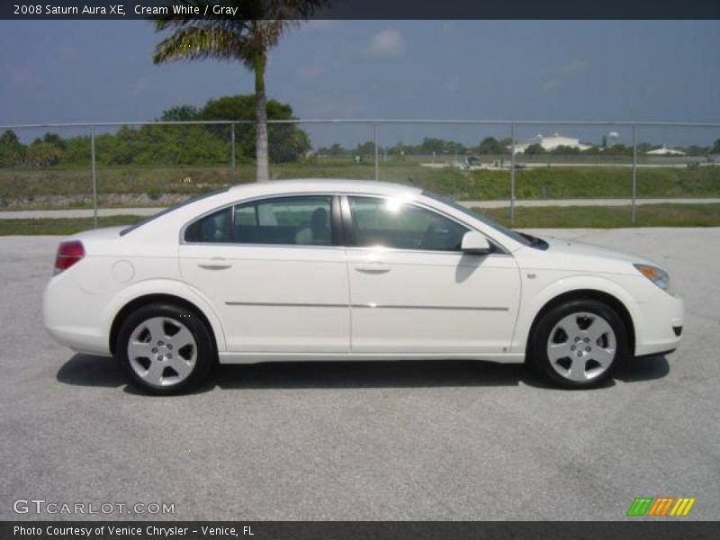 Cream White / Gray 2008 Saturn Aura XE