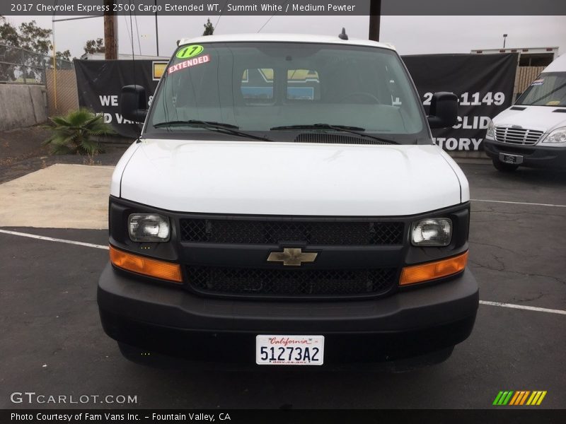 Summit White / Medium Pewter 2017 Chevrolet Express 2500 Cargo Extended WT