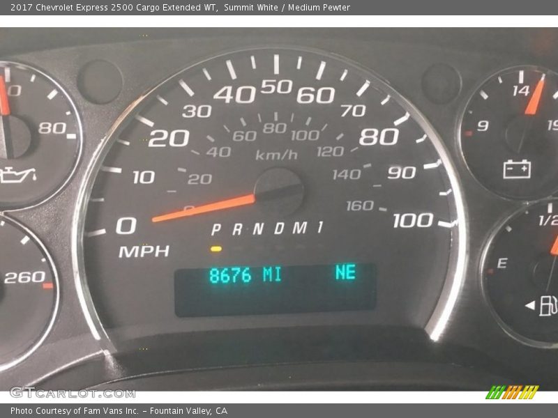 Summit White / Medium Pewter 2017 Chevrolet Express 2500 Cargo Extended WT