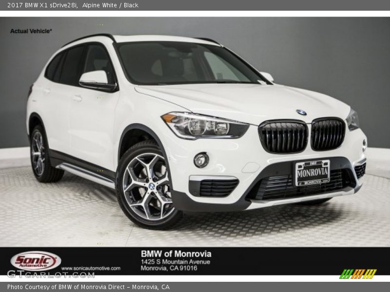 Alpine White / Black 2017 BMW X1 sDrive28i