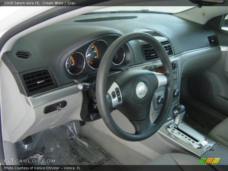 Cream White / Gray 2008 Saturn Aura XE