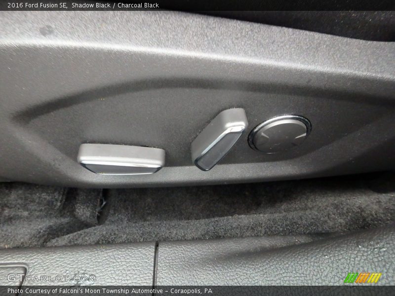 Shadow Black / Charcoal Black 2016 Ford Fusion SE