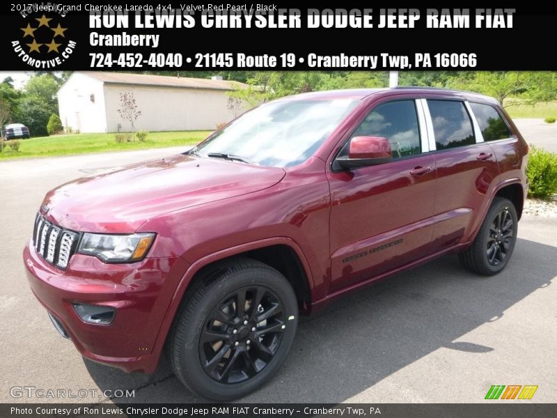 Velvet Red Pearl / Black 2017 Jeep Grand Cherokee Laredo 4x4