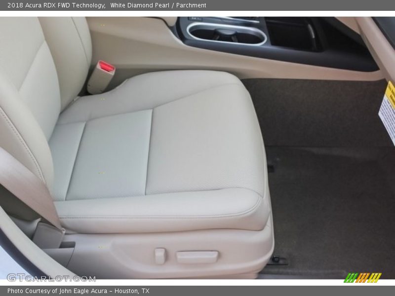 White Diamond Pearl / Parchment 2018 Acura RDX FWD Technology
