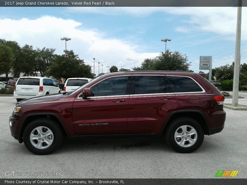 Velvet Red Pearl / Black 2017 Jeep Grand Cherokee Laredo