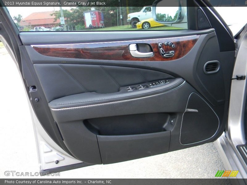 Granite Gray / Jet Black 2013 Hyundai Equus Signature