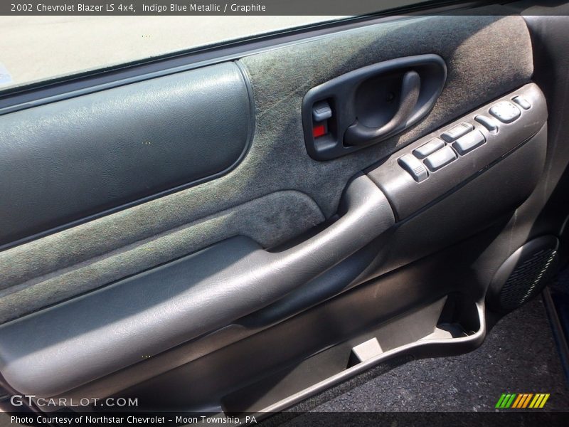 Indigo Blue Metallic / Graphite 2002 Chevrolet Blazer LS 4x4