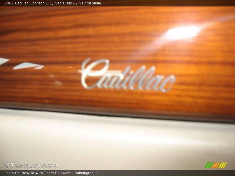 Sable Black / Neutral Shale 2002 Cadillac Eldorado ESC