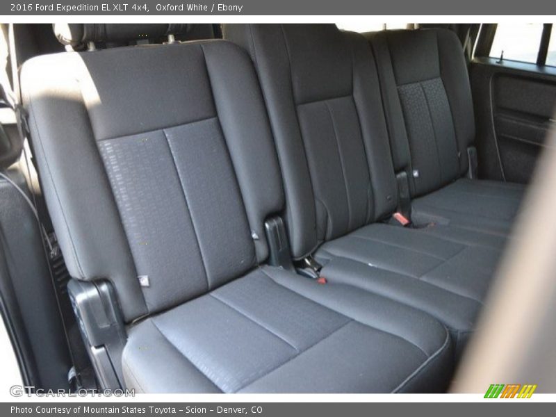 Oxford White / Ebony 2016 Ford Expedition EL XLT 4x4