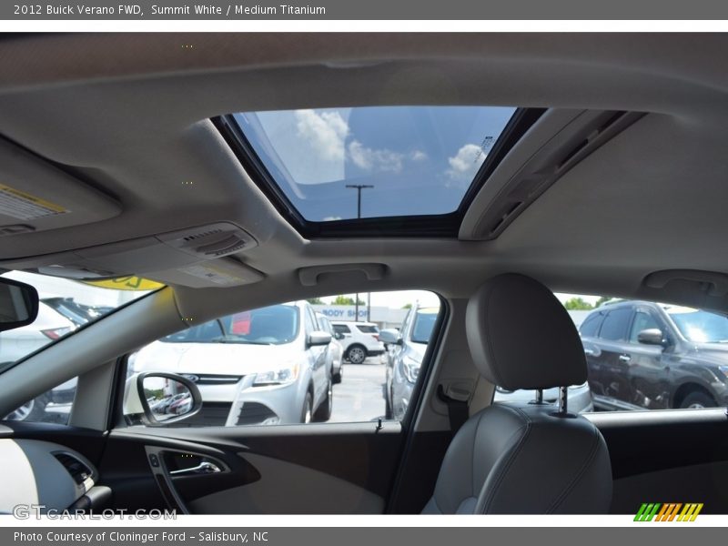 Summit White / Medium Titanium 2012 Buick Verano FWD