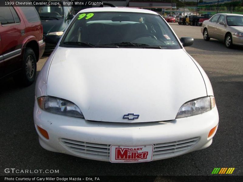 Bright White / Graphite 1999 Chevrolet Cavalier Coupe