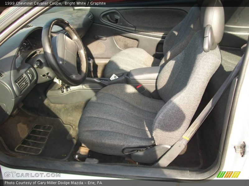 Bright White / Graphite 1999 Chevrolet Cavalier Coupe