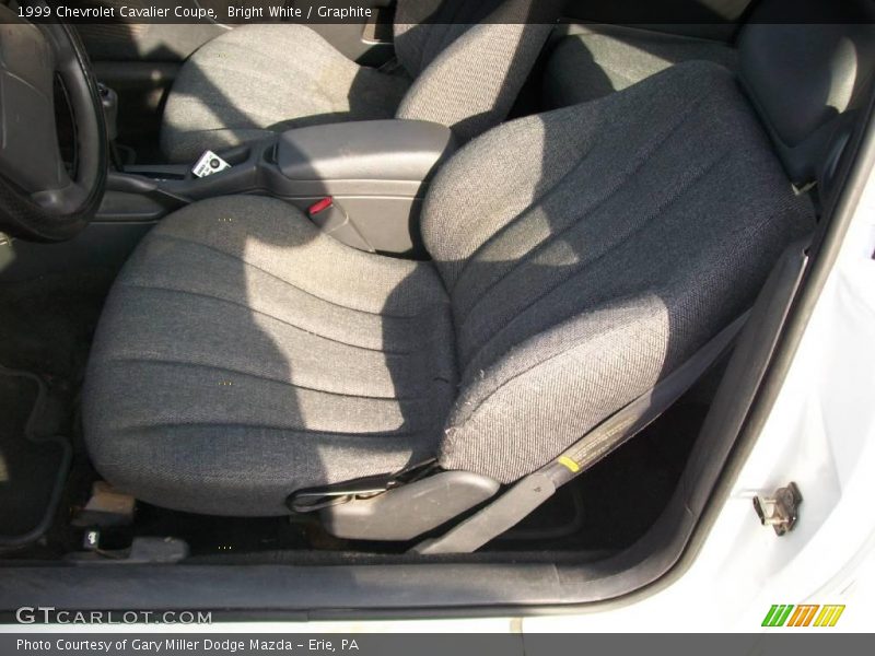 Bright White / Graphite 1999 Chevrolet Cavalier Coupe