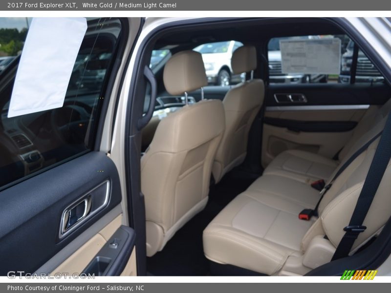 White Gold / Medium Light Camel 2017 Ford Explorer XLT