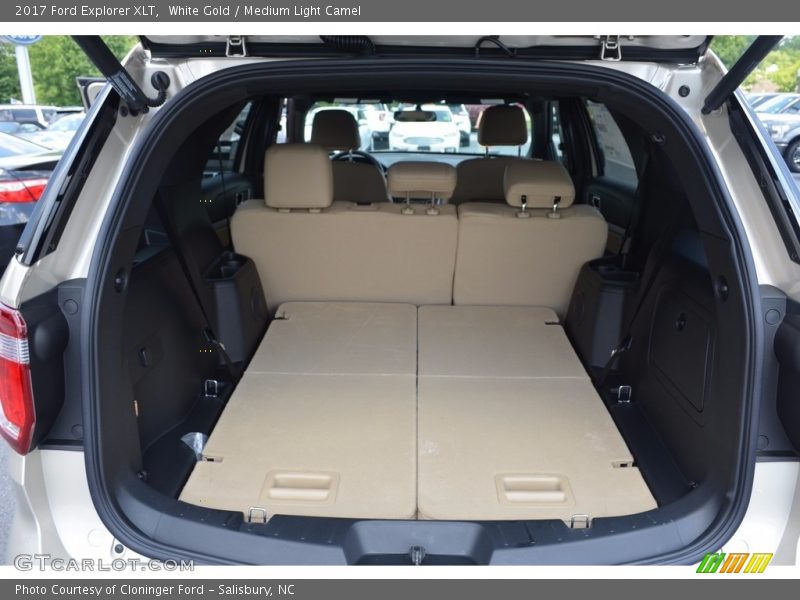 White Gold / Medium Light Camel 2017 Ford Explorer XLT