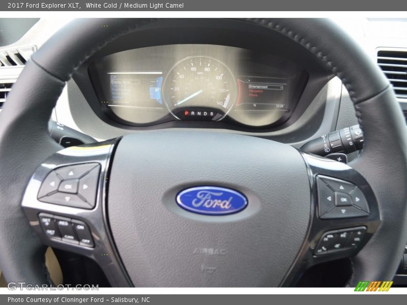 White Gold / Medium Light Camel 2017 Ford Explorer XLT