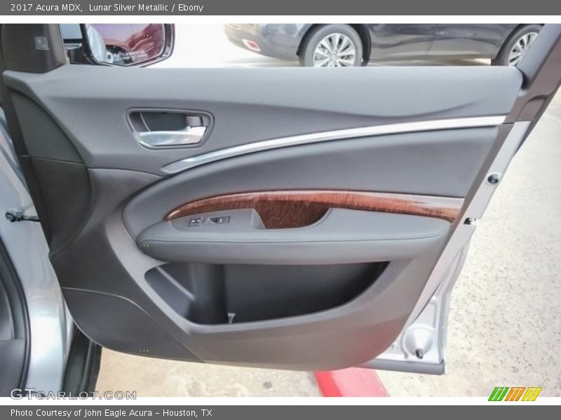 Lunar Silver Metallic / Ebony 2017 Acura MDX