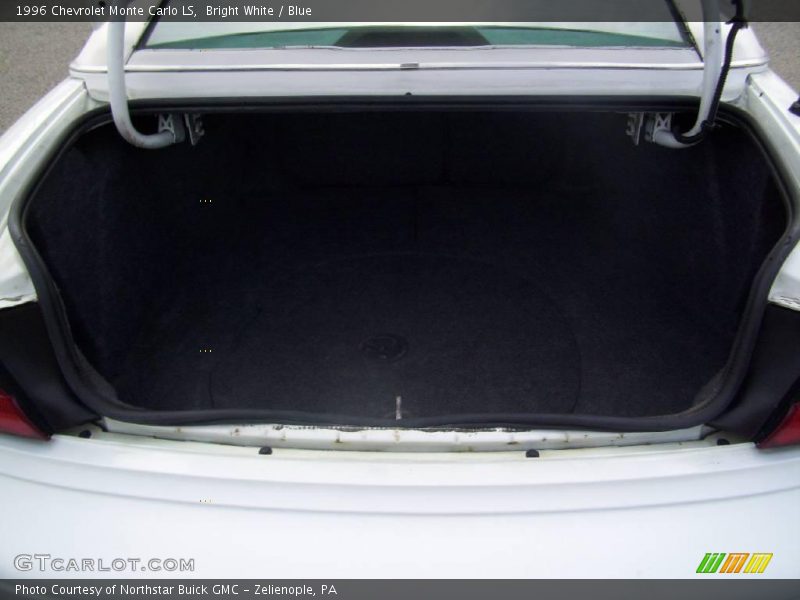 Bright White / Blue 1996 Chevrolet Monte Carlo LS