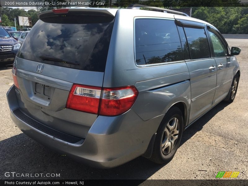 Silver Pearl Metallic / Gray 2006 Honda Odyssey EX-L