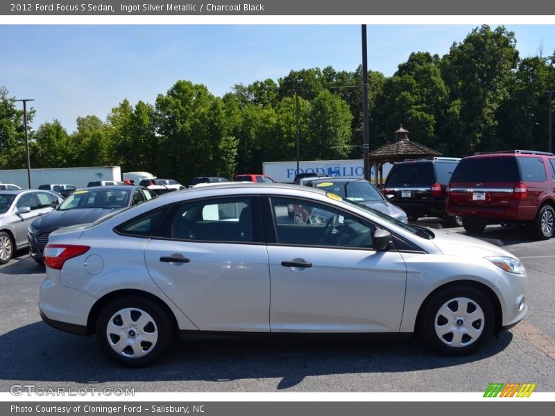 Ingot Silver Metallic / Charcoal Black 2012 Ford Focus S Sedan