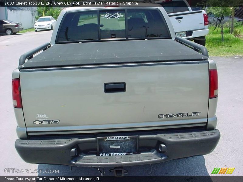 Light Pewter Metallic / Graphite 2003 Chevrolet S10 LS ZR5 Crew Cab 4x4