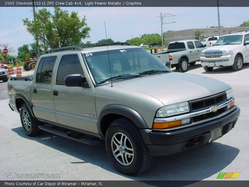 Light Pewter Metallic / Graphite 2003 Chevrolet S10 LS ZR5 Crew Cab 4x4