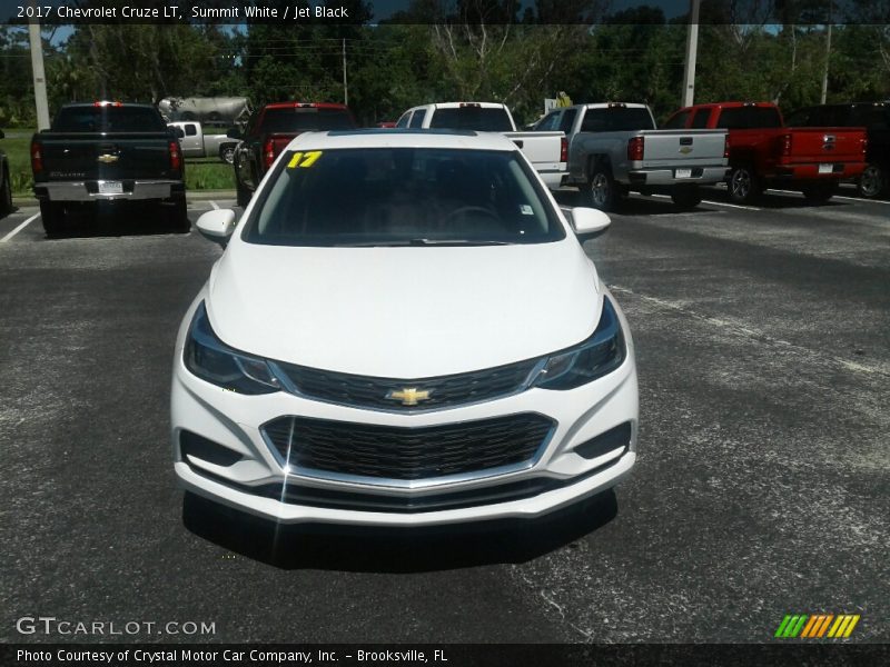 Summit White / Jet Black 2017 Chevrolet Cruze LT