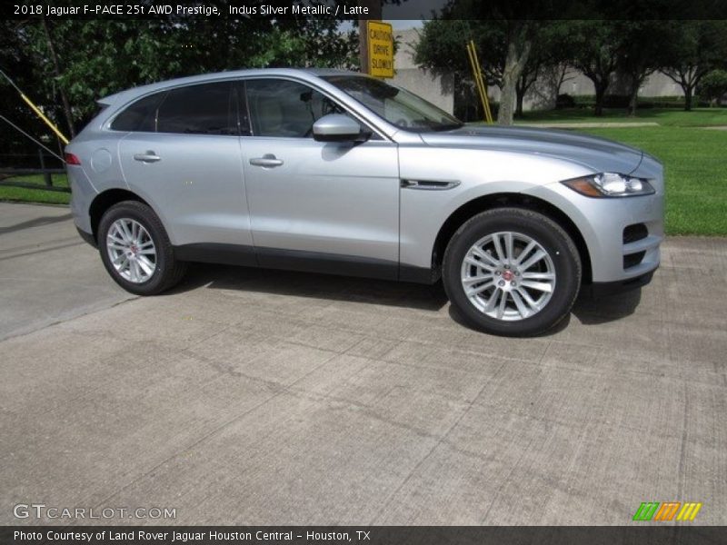 Indus Silver Metallic / Latte 2018 Jaguar F-PACE 25t AWD Prestige