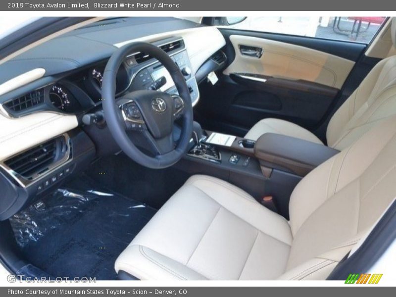 Blizzard White Pearl / Almond 2018 Toyota Avalon Limited