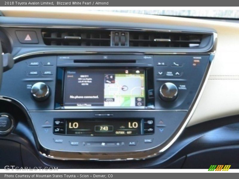 Blizzard White Pearl / Almond 2018 Toyota Avalon Limited