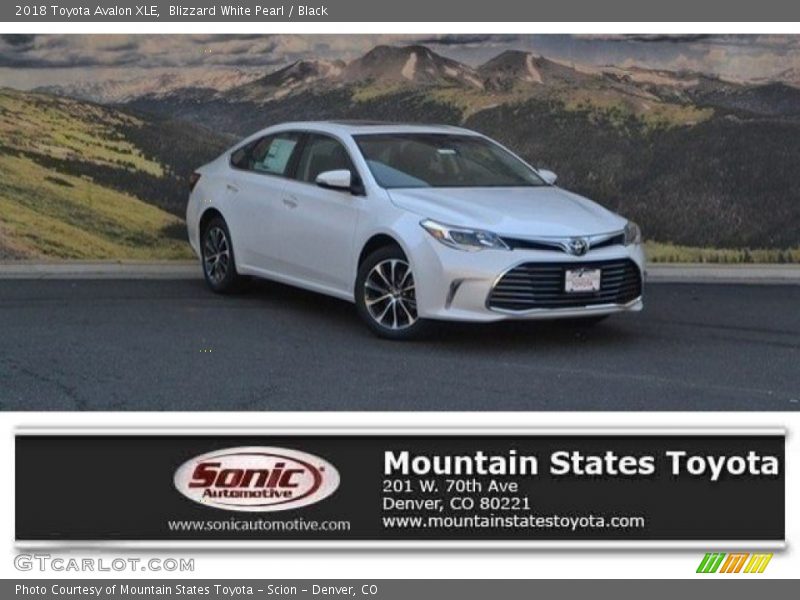Blizzard White Pearl / Black 2018 Toyota Avalon XLE
