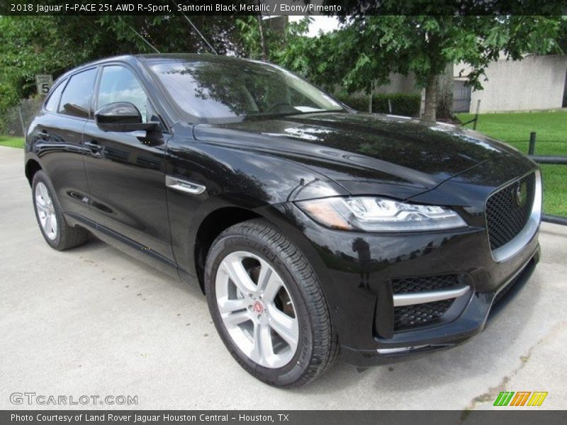 Front 3/4 View of 2018 F-PACE 25t AWD R-Sport
