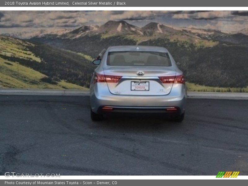 Celestial Silver Metallic / Black 2018 Toyota Avalon Hybrid Limited