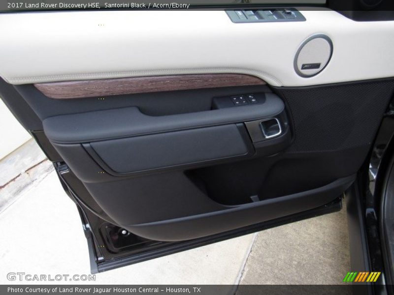 Santorini Black / Acorn/Ebony 2017 Land Rover Discovery HSE