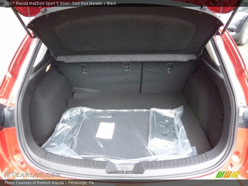 Soul Red Metallic / Black 2017 Mazda MAZDA3 Sport 5 Door