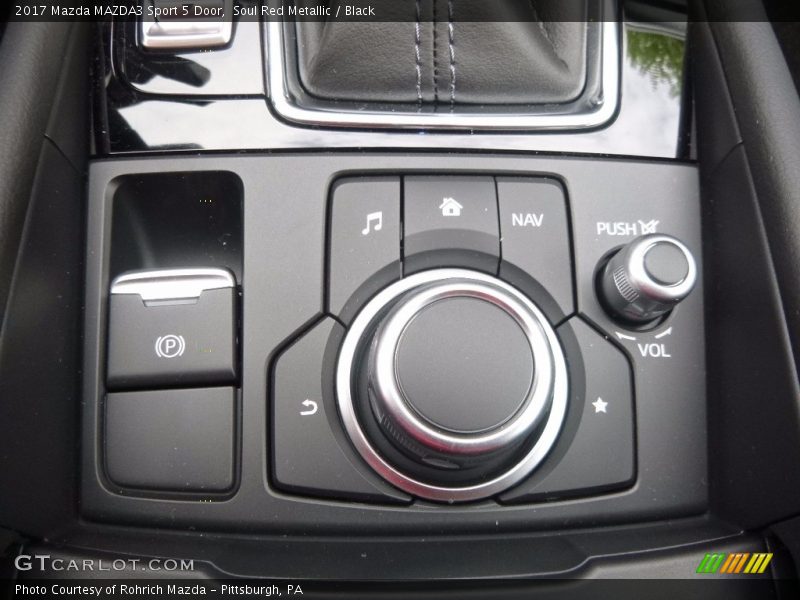 Soul Red Metallic / Black 2017 Mazda MAZDA3 Sport 5 Door