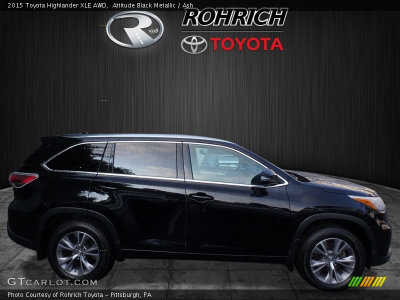 Attitude Black Metallic / Ash 2015 Toyota Highlander XLE AWD