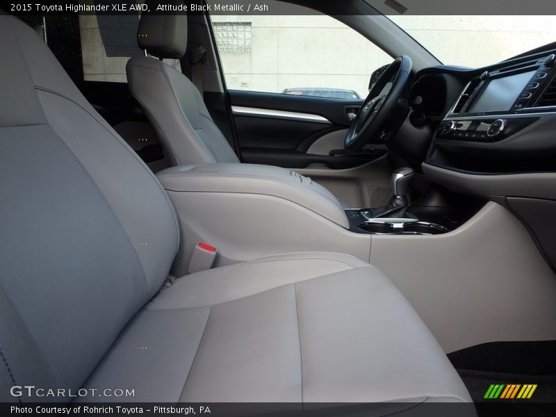 Attitude Black Metallic / Ash 2015 Toyota Highlander XLE AWD