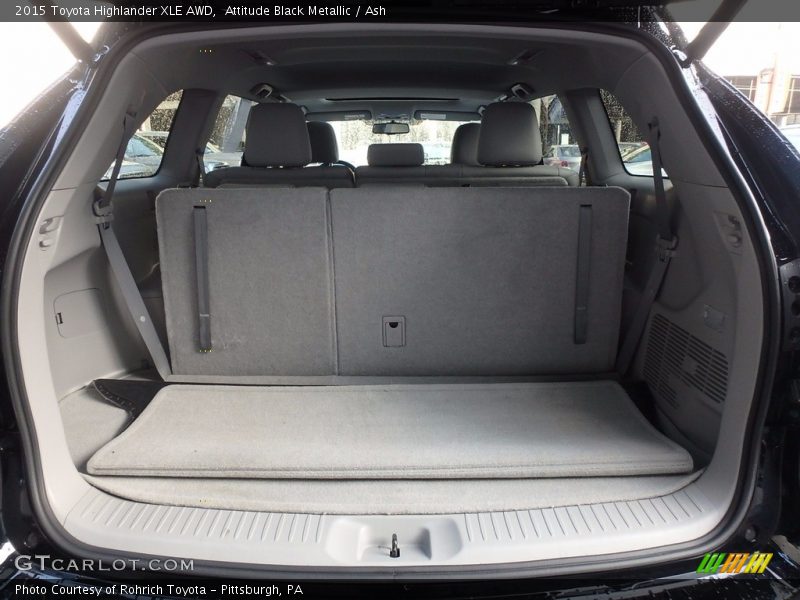 Attitude Black Metallic / Ash 2015 Toyota Highlander XLE AWD