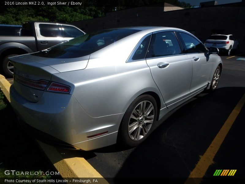 Ingot Silver / Ebony 2016 Lincoln MKZ 2.0