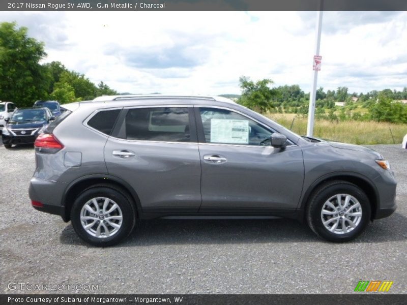 Gun Metallic / Charcoal 2017 Nissan Rogue SV AWD