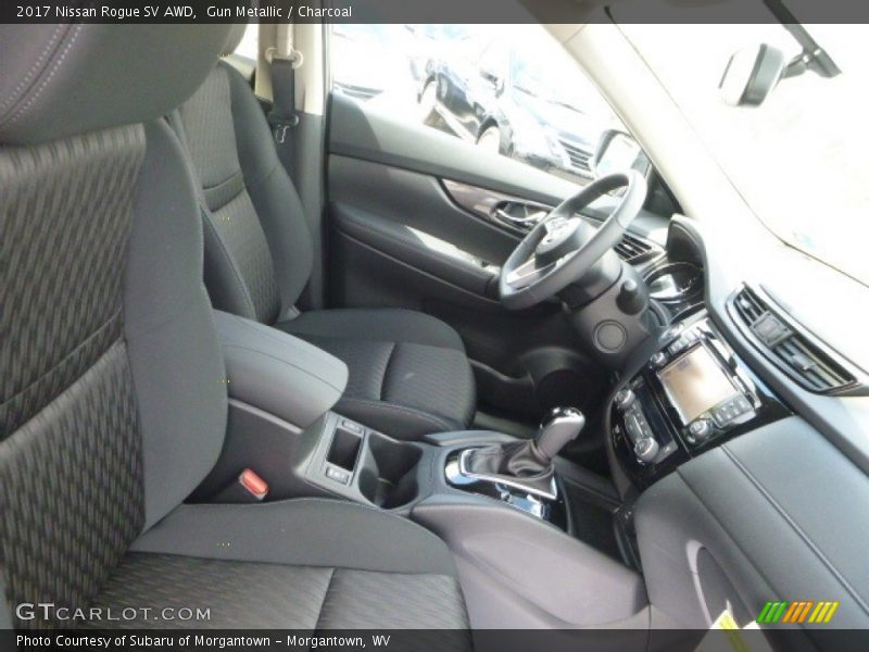 Gun Metallic / Charcoal 2017 Nissan Rogue SV AWD