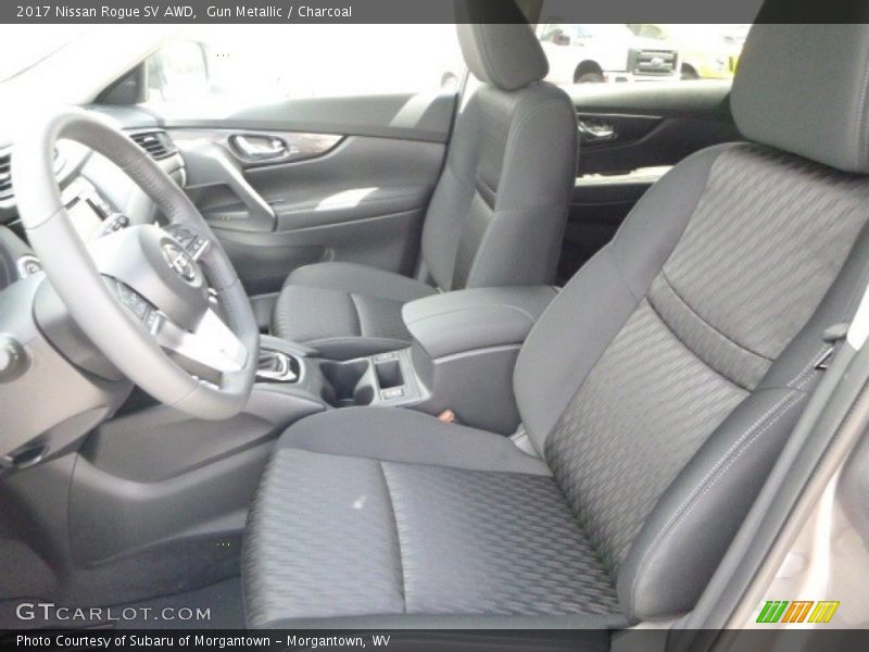Gun Metallic / Charcoal 2017 Nissan Rogue SV AWD