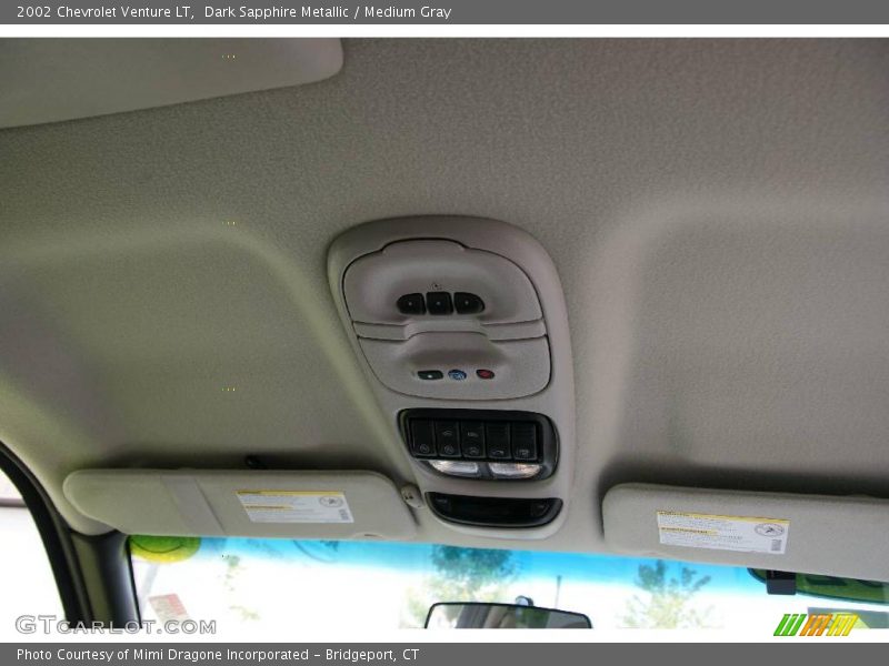 Dark Sapphire Metallic / Medium Gray 2002 Chevrolet Venture LT