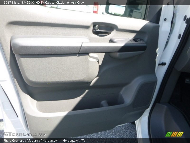Glacier White / Gray 2017 Nissan NV 3500 HD SV Cargo